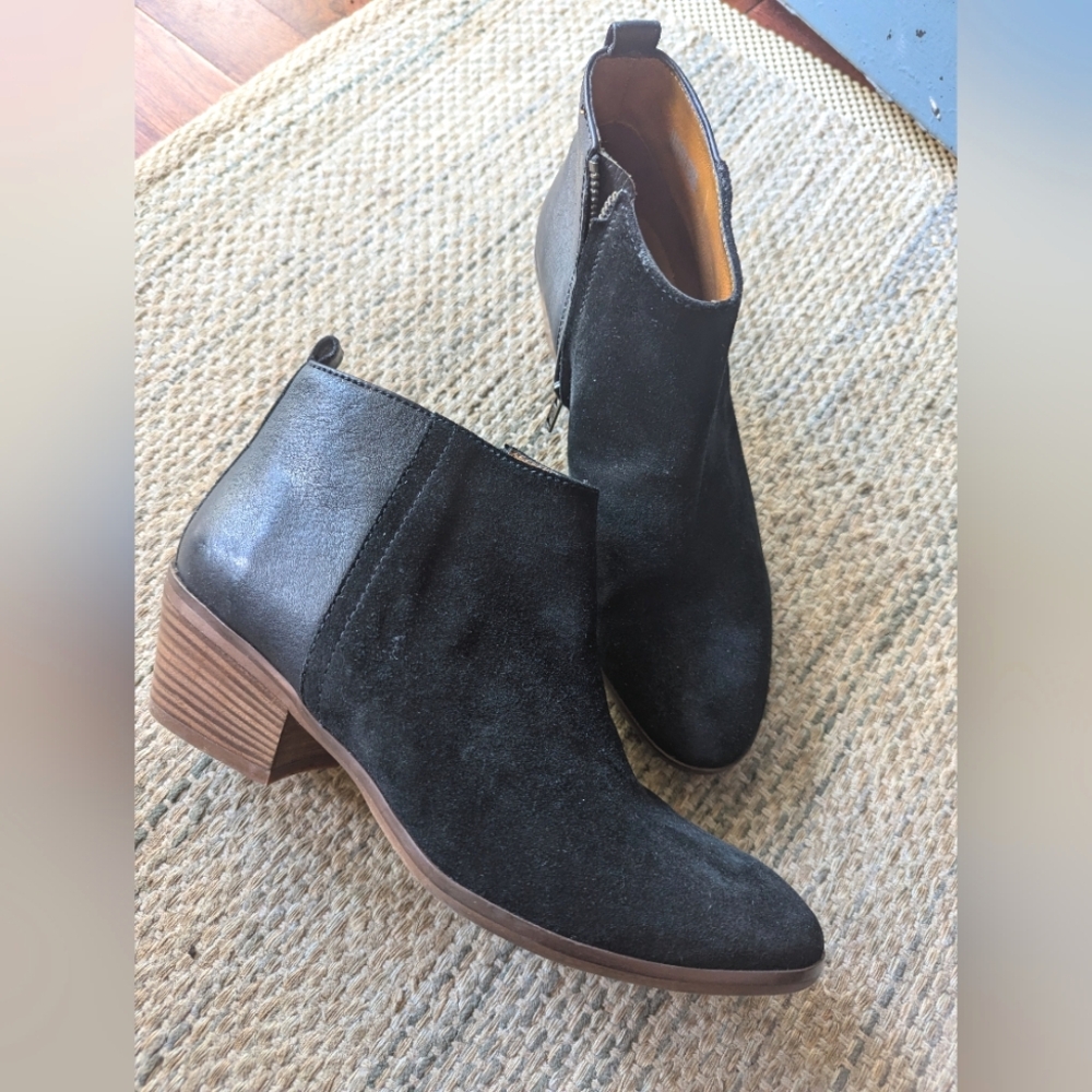 Madewell brand Black Suede Ankle Boots